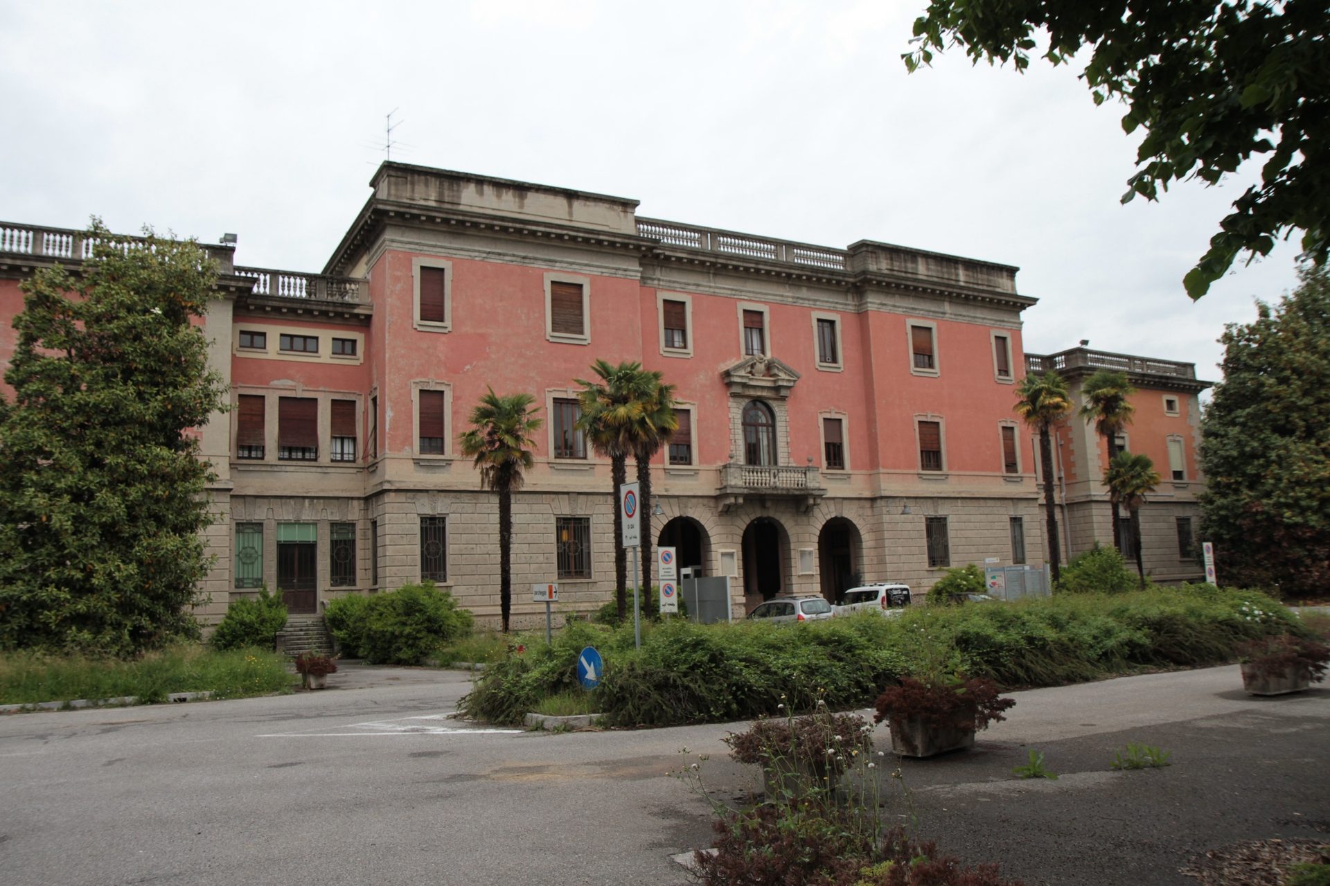 old%20Ospedale%20Principessa%20di%20Piemonte%2C%20Bergamo%20-%2003.JPG
